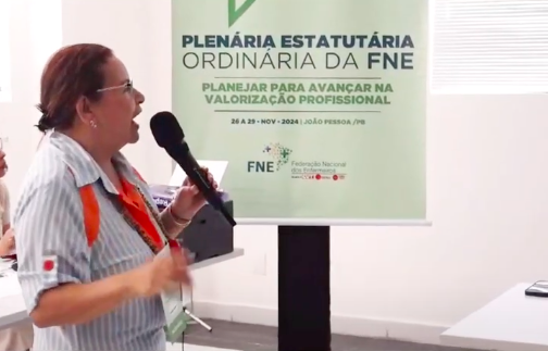 Presidenta da FNE ressalta necessidade do aumento do Piso Salarial da categoria durante Plenária Estatutária