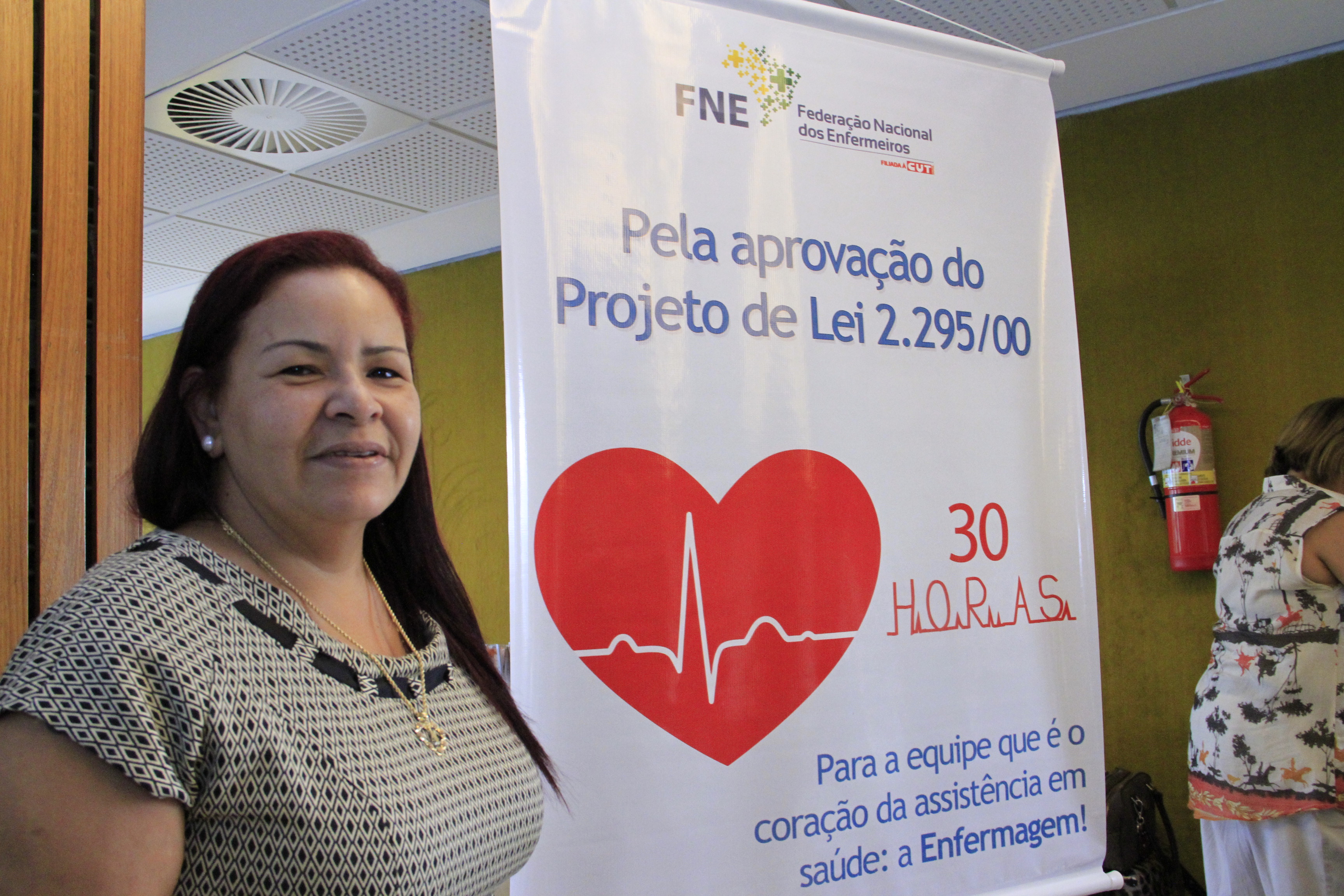 FNE debate PL 2.295/00 em café da manhã realizado na Câmara dos Deputados