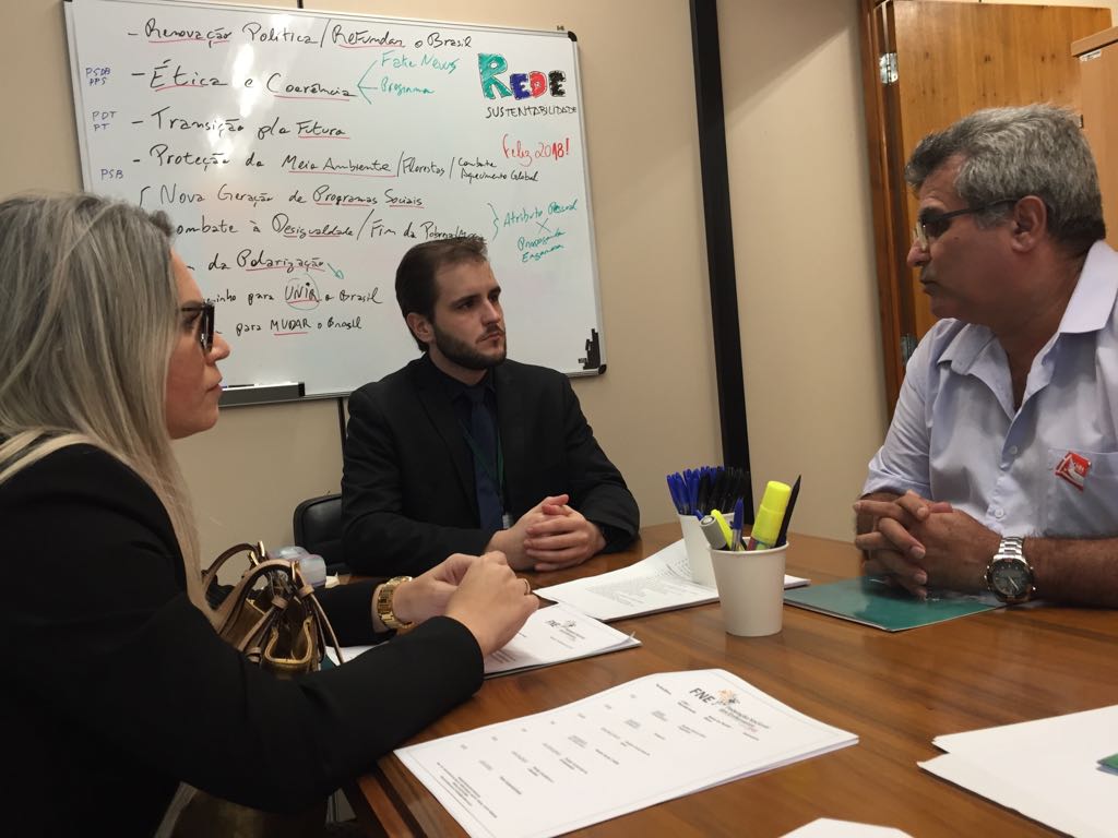 FNE visita lideranças partidárias para inclusão do PL 2.295/00 na pauta do Plenário