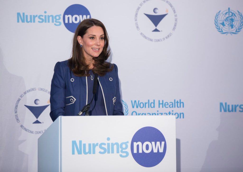 Kate Middleton e OMS lançam campanha pela valorização das enfermeiras