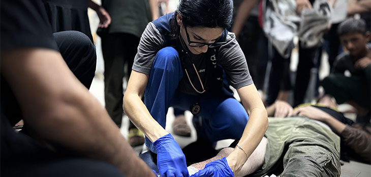 Enfermeiros e parteiras são incentivados a assinar petição para proteger profissionais de saúde em zonas de conflito